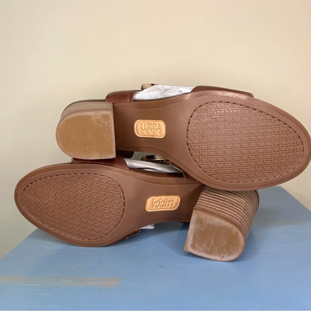 Luca Lane Torrance sandals and Nautralizer Yolanda sandals bundle